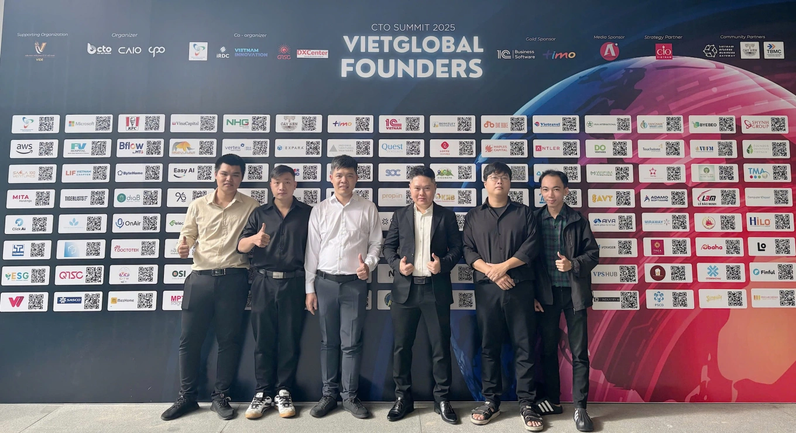 The platform supports businesses of the startup SOC